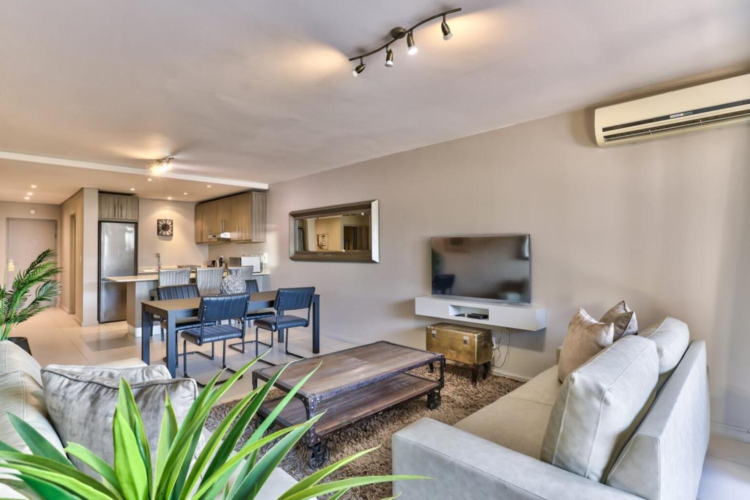 Heritage Square Apartments Durbanville Exterior photo