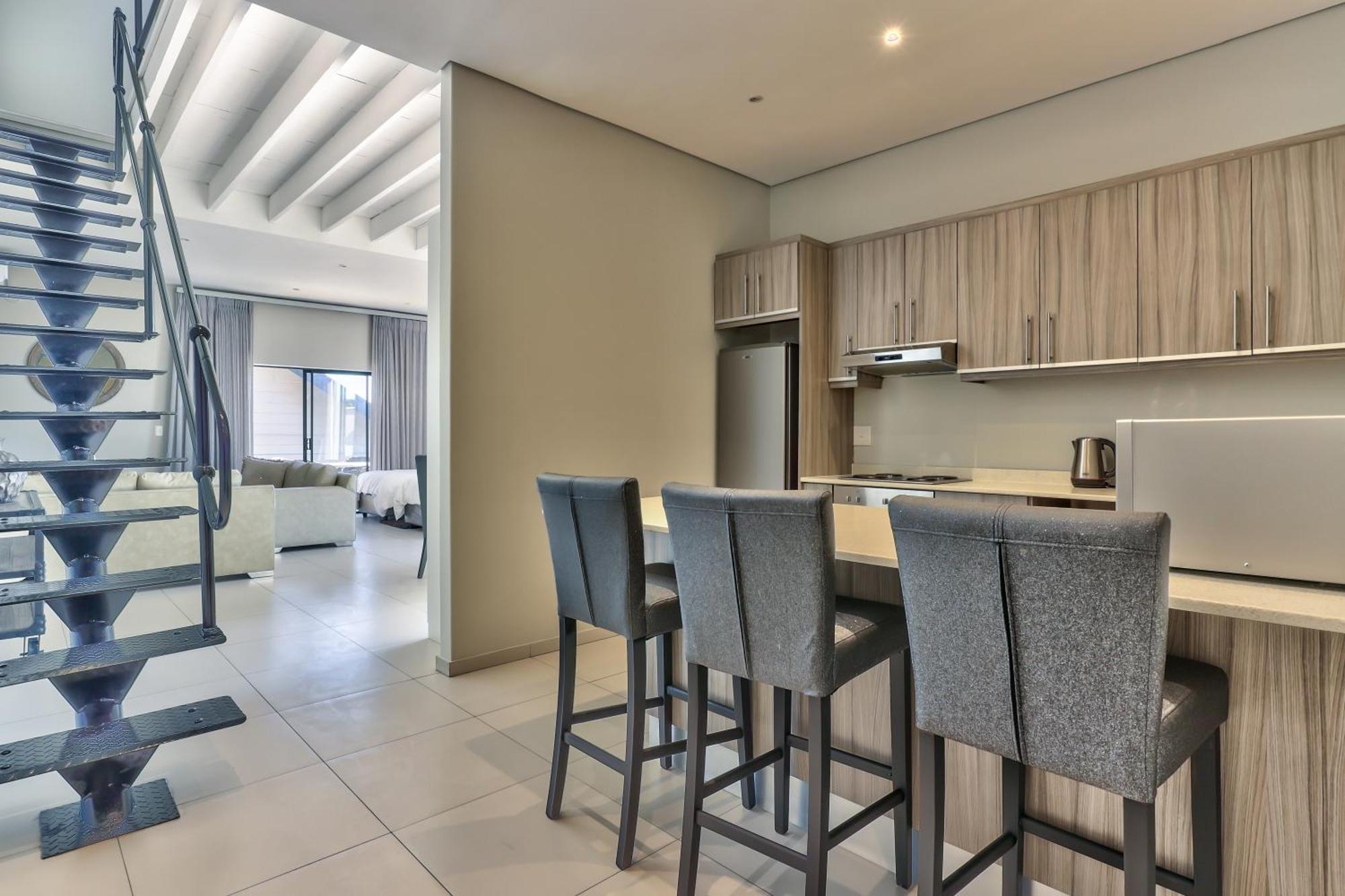 Heritage Square Apartments Durbanville Exterior photo