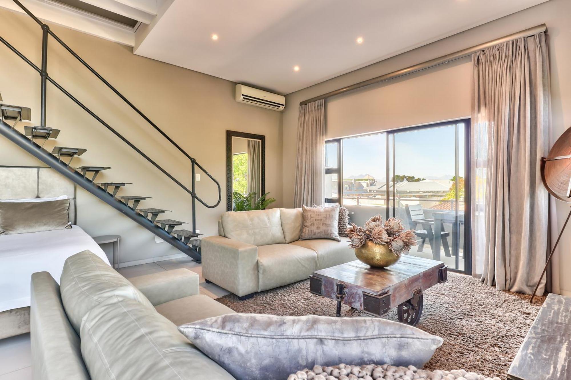 Heritage Square Apartments Durbanville Exterior photo